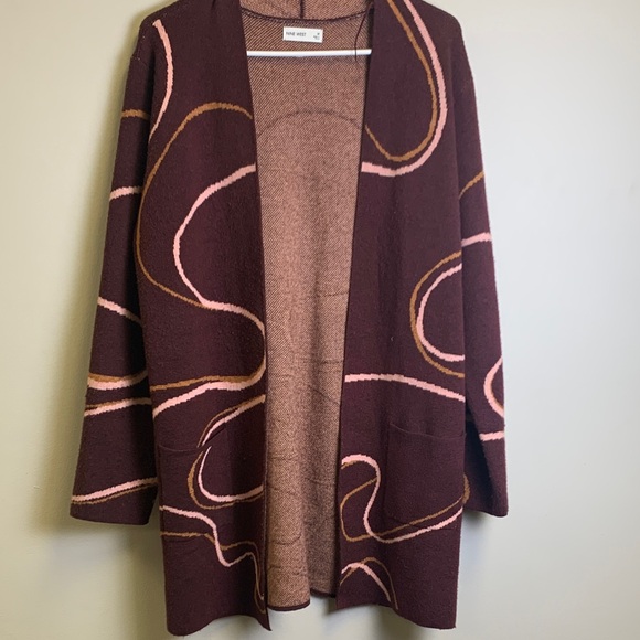 Nine West Sweaters - Nine West Swirl Pattern Cardigan in Brown and Pink Medium
